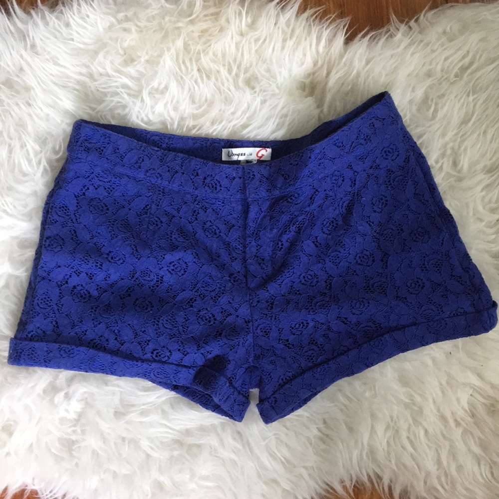 lace shorts